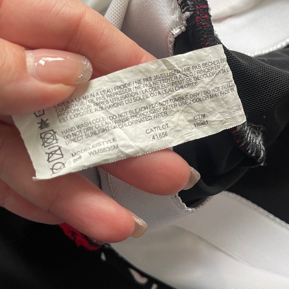 Krista One-Piece Swimsuit 10 - Picture 5 of 5